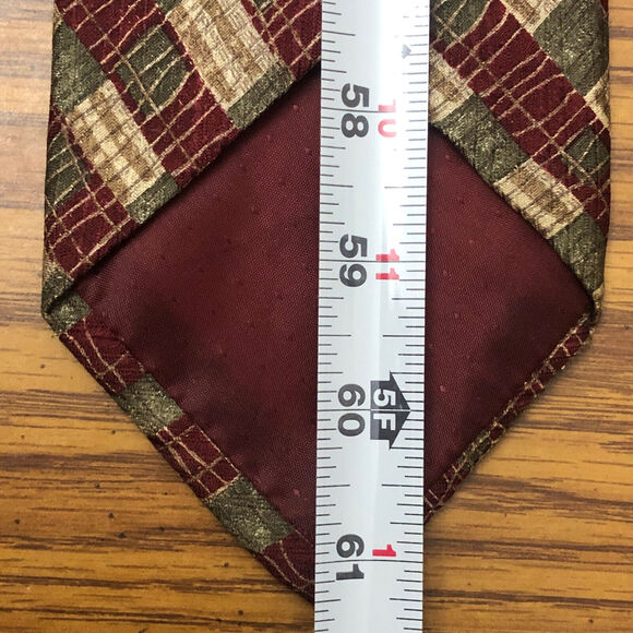 ESSENTIA NECK TIE 100% SILK VTG MADE IN ITALY Beige Gray Burgundy 61” X 3.37” - Picture 9 of 9